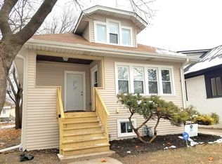 1933 S 6th Ave, Maywood, IL