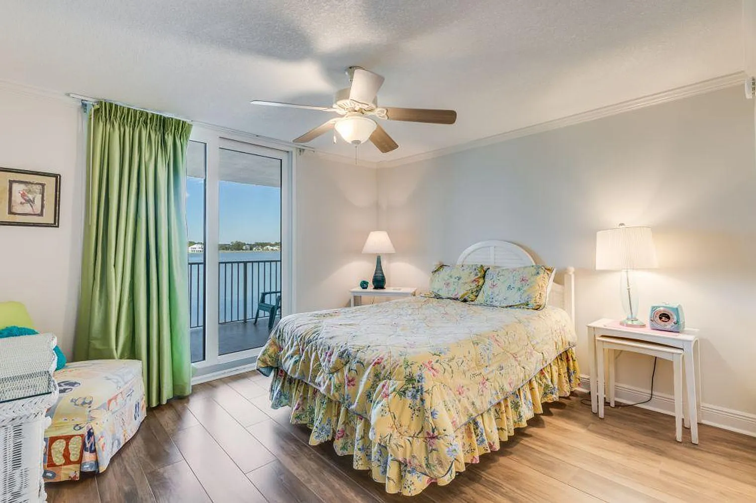 2 bed, 2.0 bath, 925 sqft, $3,501 — Photo 3