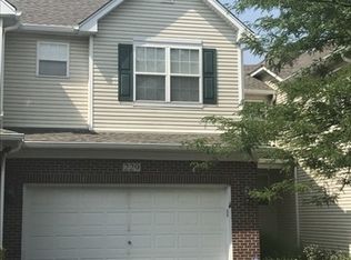 229 Ridge Rd, North Aurora, IL 60542