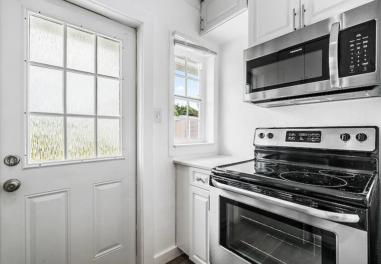 4615 Garden Ave — Photo 7