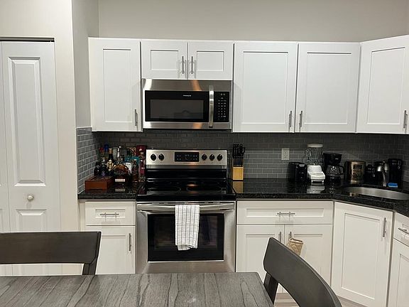 Kitchen/nook