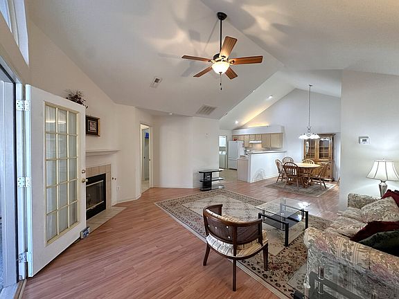 3rd image of 309 Steeplechase Cir #309