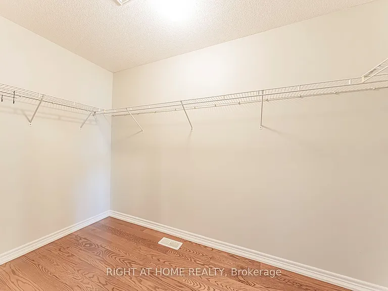 2409 Presquile Dr — Photo 17