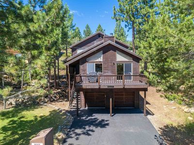 12590 Stockholm Way, Truckee, CA, 96161