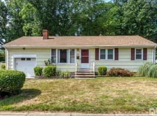 358 Hazelwood Pl, Piscataway, NJ
