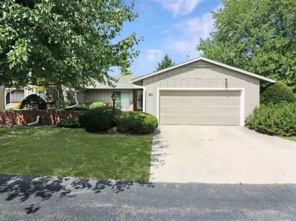 7100 N Fox Point Dr APT 10, Peoria, IL 61614