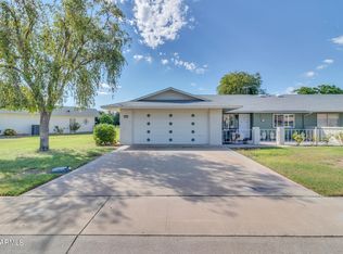 9507 W Greenhurst Dr, Sun City, AZ 85351