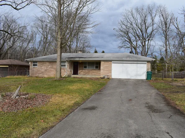 2806 Westleigh Dr, Indianapolis, IN 46268