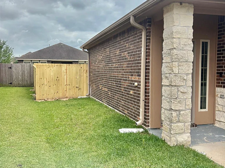 22480 Toronado Ridge Ln — Photo 5