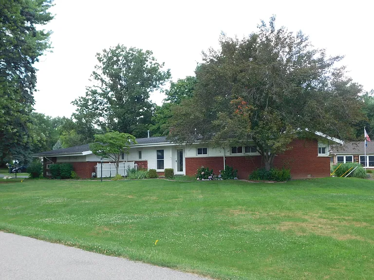 26150 Barbados Rd — Photo 37