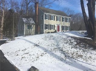 22 Whitlock Ln, Ridgefield, CT 06877