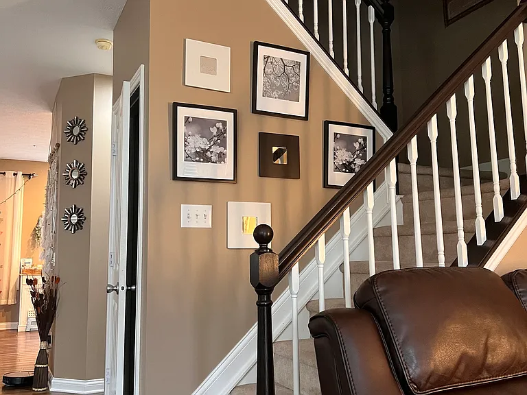 2076 Broughton St — Photo 11