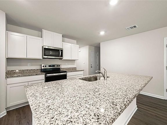 4th image of 40669 Cara Mae St