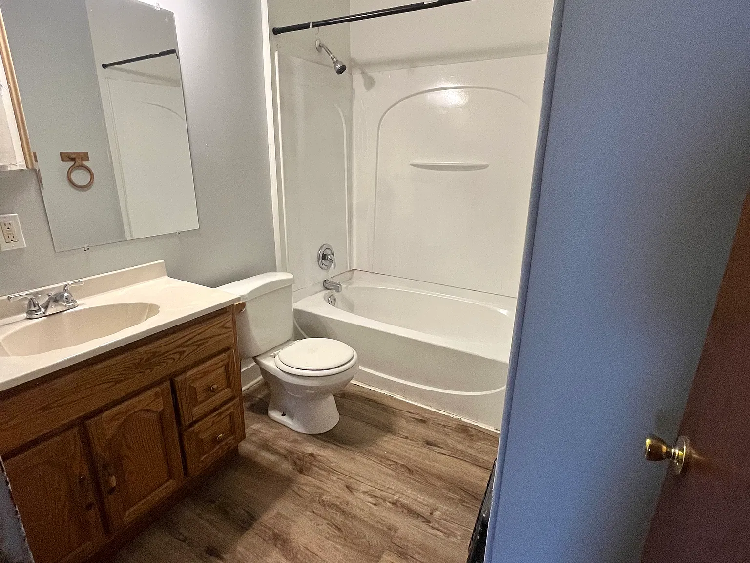 4 bed, 1048 sqft, $1,295 — Photo 4