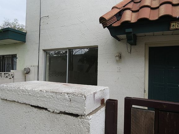 3rd image of 2132 W Glenrosa Ave Unit 79B