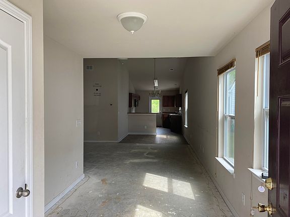 2nd image of 143 Keaton Brook Dr