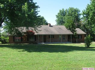 6212 N Skyline View Dr, Claremore, OK 74019