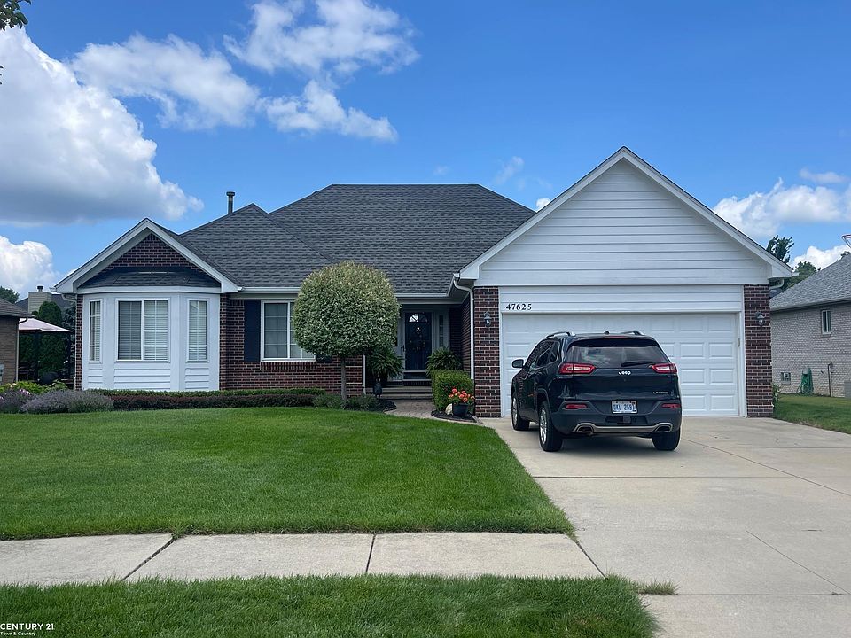 1st image of 47625 Clairmont Ln