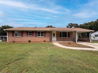 140 Joyce Dr, Winston Salem, NC 27107