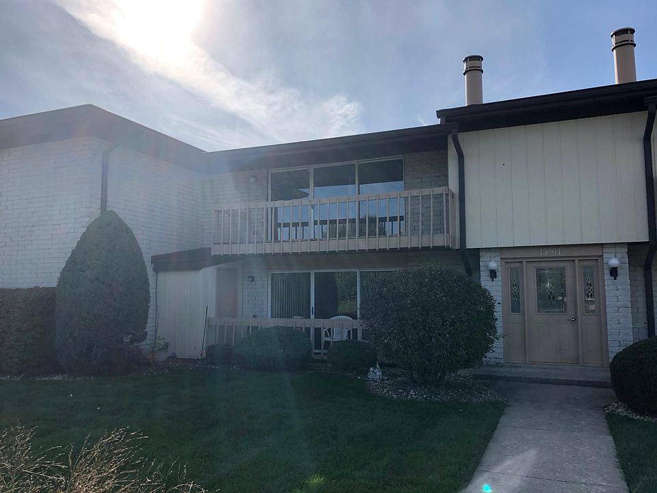 1st image of 15804 86th Ave Unit 128