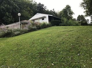 2666 Hyndman Rd, Hyndman, PA 15545