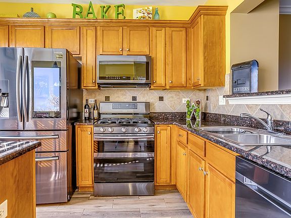 4th image of 3447 Bradbury Cir #3447