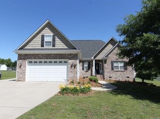 3011 Lee Rd, Gastonia, NC 28056