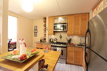 Rented by Nest Seekers International