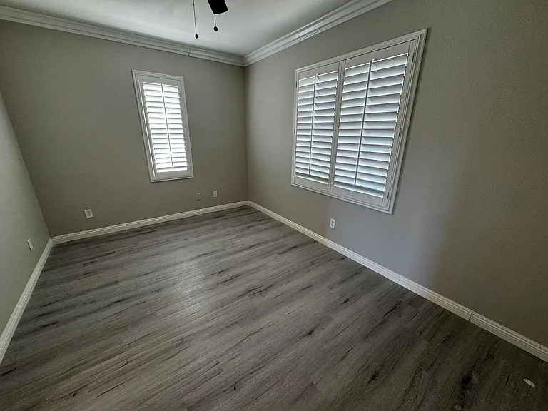29216 Azara St — Photo 9