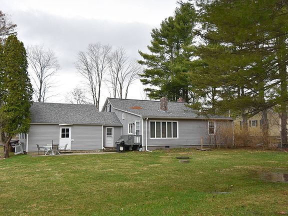 2nd image of 257 Spore Rd