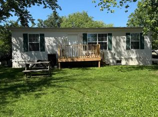 708 Pecan Tree St, Urbana, IL 61802