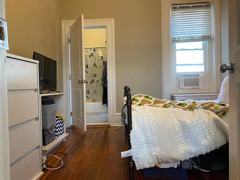 1243 E Susquehanna Ave #1F — Photo 5