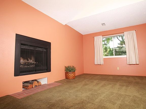 4th image of 6620 E Mississippi Ave APT 4