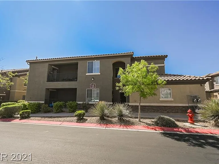 6868 Sky Pointe Dr #2051 — Photo 2