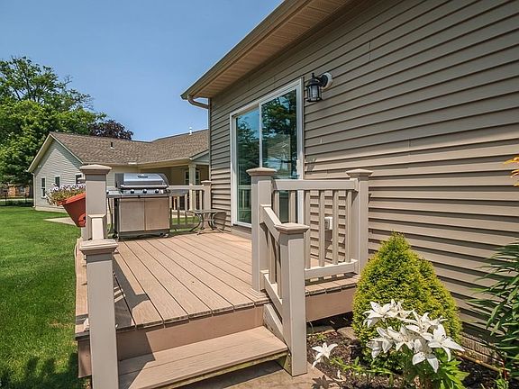 5th image of 6658 Spring Gardens Dr #17