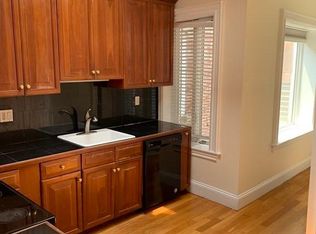 1027 Tremont St APT 3, Boston, MA 02120