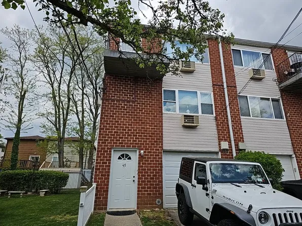 45B Francine Ct #87B, Staten Island, NY 10306