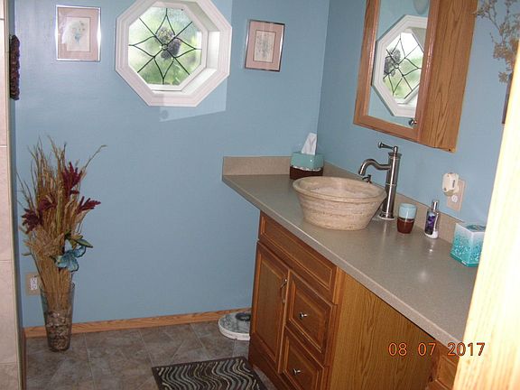 4th image of 25713 Pinehurst Dr