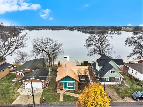 731 Clark Rd, Ceresco, MI 49033