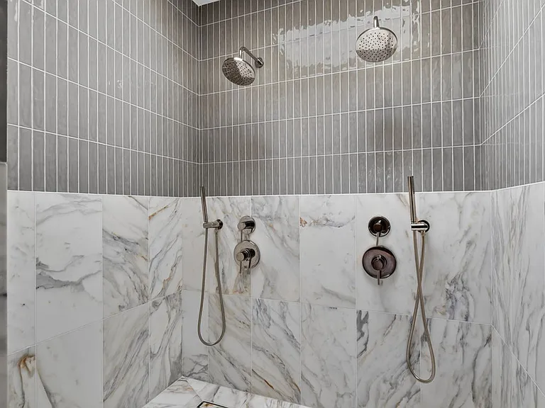 552 Macon St #2 — Photo 3