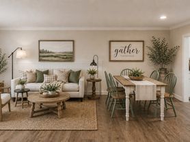 2929 Dunvale