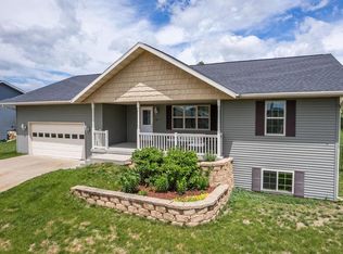 1411 19th St, Baraboo, WI 53913