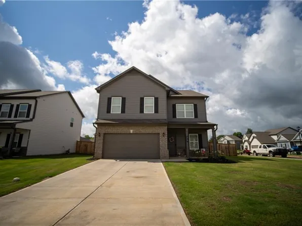 319 Lucyanna Ln, Cartersville, GA 30120