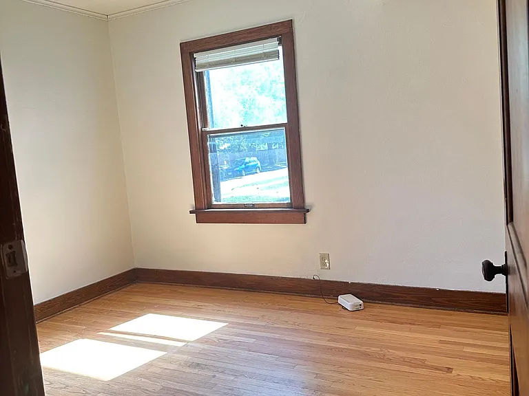 3003 P St — Photo 13