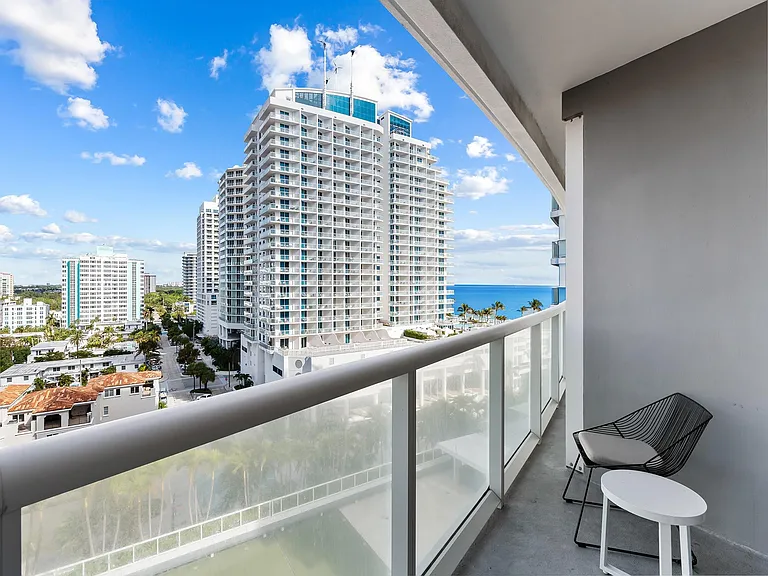 3101 Bayshore Dr #1008 — Photo 4