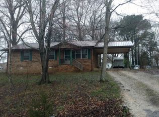 161 Brooks St, Paris, TN 38242
