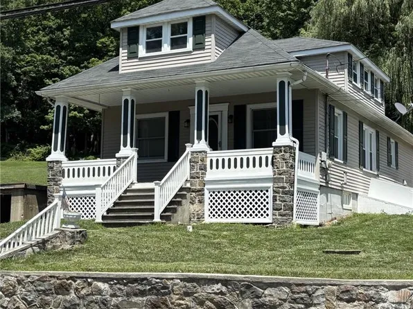 1067 Lower South Main St, Bangor, PA 18013