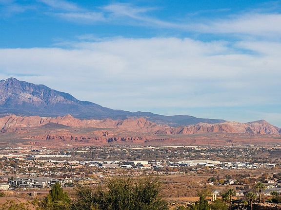 2nd image of 2054 E Topaz Way