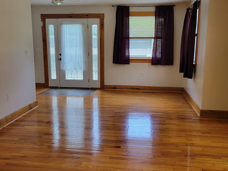 2085 Rice Ave — Photo 8
