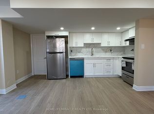 96 Scarletwood St, Hamilton, ON L8J 0K8